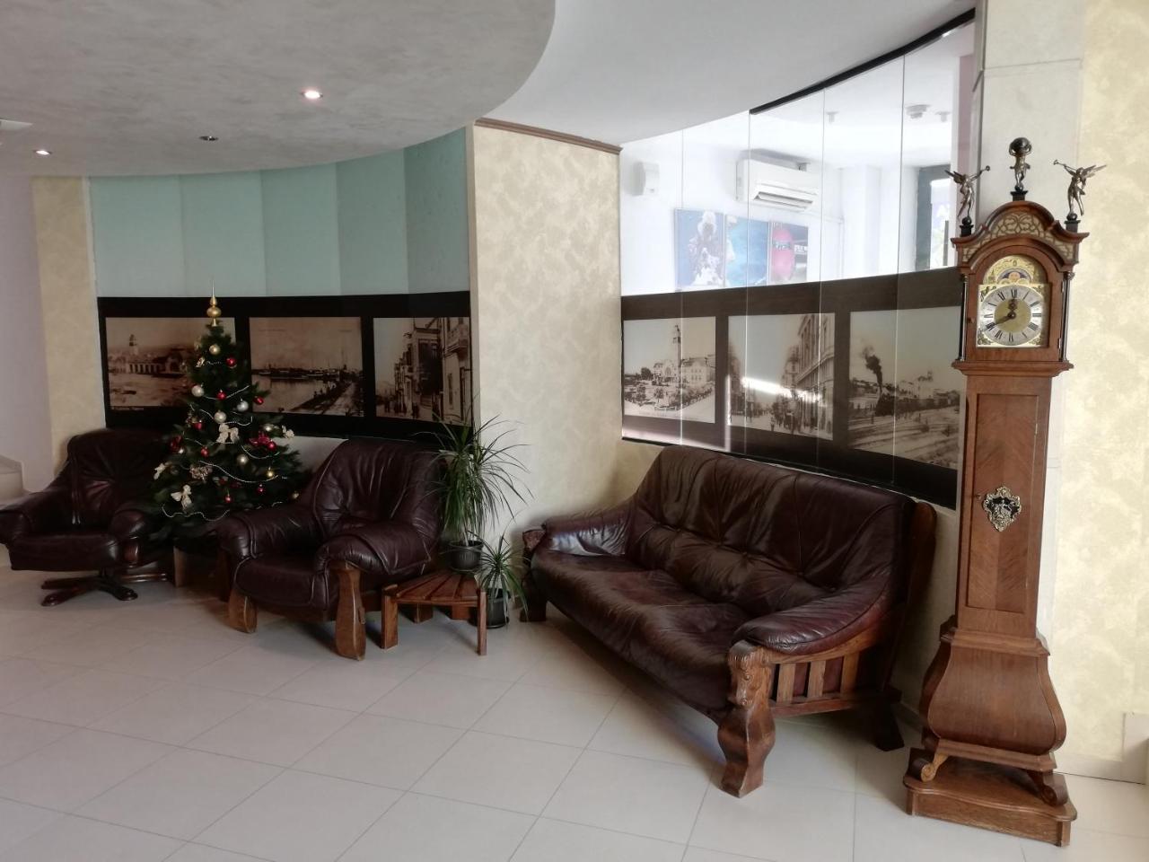 Hotel Plaza ブルガス エクステリア 写真